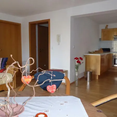 Enzkreisspitze Garten * Neuenburg (Enz)